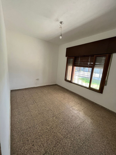 Venta Casa 3 Dormitorios Los Boulevares - Amplio Patio