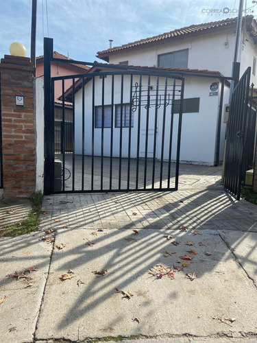 Casa En Arriendo De 4 Dorm. En Machalí