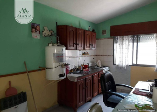 Casa + Departamento En Venta En Merlo,s.l.