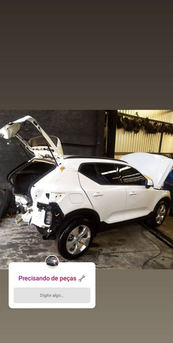 Imagem 2 de 11 de Volvo Xc40 Suv