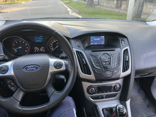 Ford Focus III 2.0 Se Plus Mt