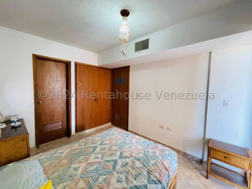 Hermoso Apartamento En La Playa Conj. Resd. Punta De Playa Chichiriviche Gjg 25-13626