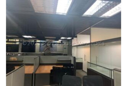 #23-29197 Imponente Oficina En Prado Humboldt