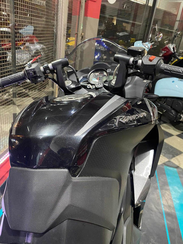 Imagen 15 de 16 de Bajaj Rs 200