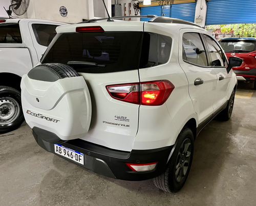 Ford Ecosport 1.5 Freestyle 123cv 4x2