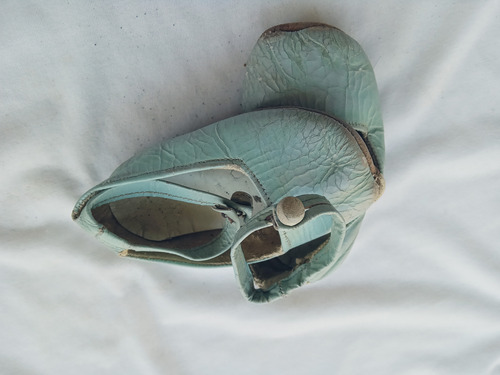 Sapato Bebe Antigo Para Coleção - Década De 1960 - Y (Usado)