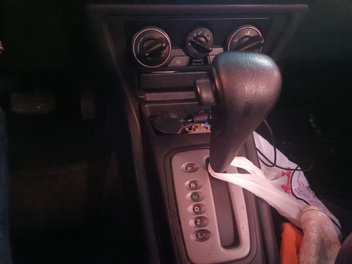 Mitsubishi Pajero TR4 2.0 Flex Aut. 5p