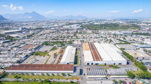 Bodega Industrial En Nuevo Leon Avenida Universidad 24-4311 Cr