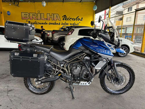 Triumph Tiger 800 Xcx