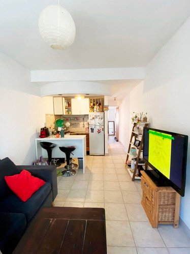 Imagen 5 de 14 de Depto En Duplex De 3 Amb Con Terraza // Vicente Lopez 220