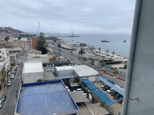 Arriendo Centro De Coquimbo: Depto Amoblado Con Vista Al Mar