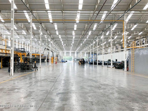 Bodega Industrial En Nuevo Leon Avenida Universidad 24-4311 Cr