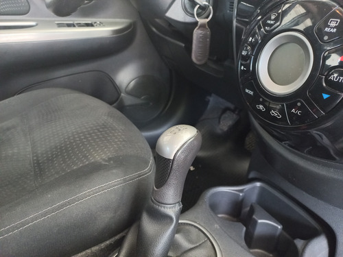 Nissan March 1.6 Advance Media Tech 107cv