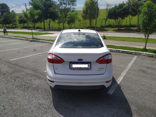 Ford Fiesta Sedan 1.6 16v Sel Flex Powershift 4p