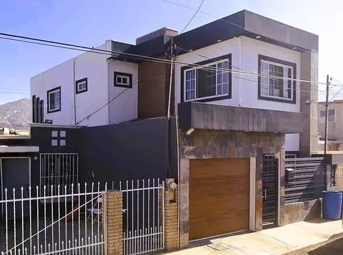 Casa En Venta , Villa Bonita , Ensenada , Baja California