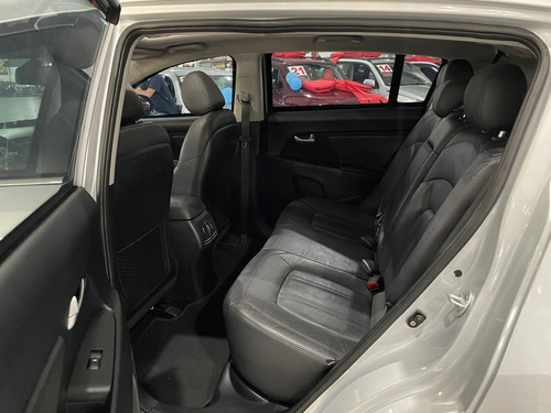 Kia Sportage 2.0 EX 4X2 16V FLEX 4P AUTOMÁTICO