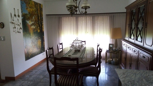 Excelente Chalet 4 Ambientes En Planta Baja