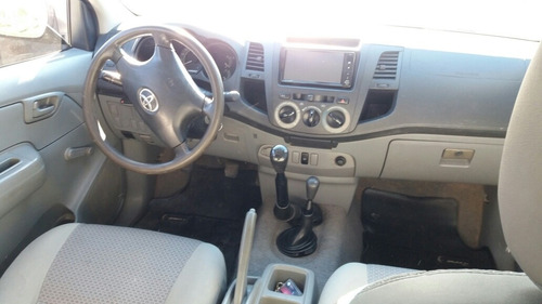 Toyota Hilux 2.5 Dx Cab Doble 4x4 (2009)