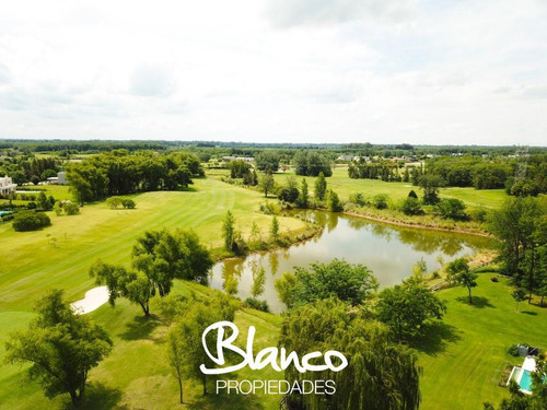 Imagen 9 de 24 de A La Laguna! Excelente Lote De 2.225 En El Barrio Estancias Del Pilar - Laguna
