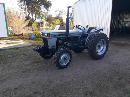 Tractor White 30 Hp 4 X 4