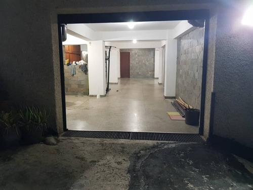 Imagen 13 de 18 de Hermoso Apto En Alquiler Clnas De Bello Monte Gc 04142652589