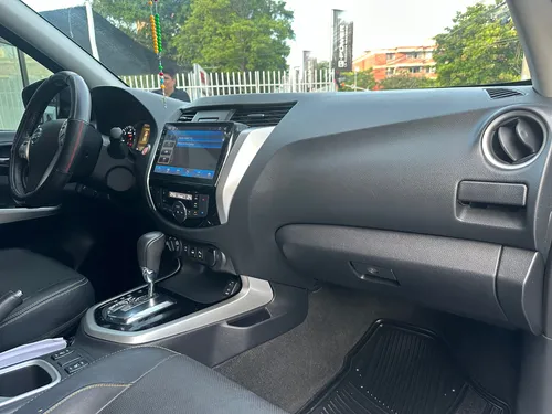 Nissan Frontier 2.5 Le