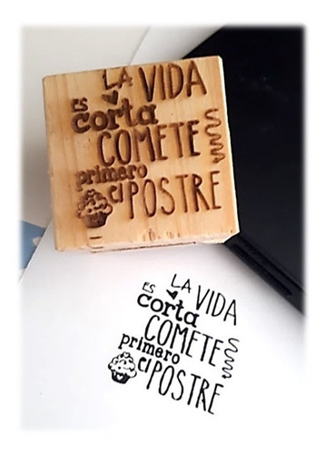Sello Madera Mensajes Cajas Bolsa Kraft 30x30mm Goma Laser