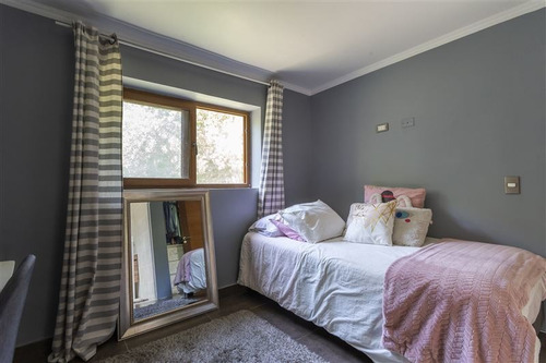 Imagen 13 de 30 de Casa En Venta De 5 Dorm. En Chicureo