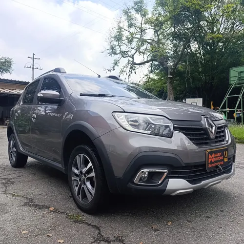 Renault Stepway 1.6 Dynamique / Intens Automática
