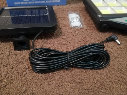 Imagen 4 de 5 de Lampara Solar 40w