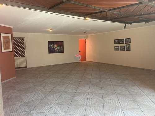 Sobrado À Venda, 4 Quartos, 4 Suítes, 5 Vagas, Guiomar - Santo André/sp - 92104