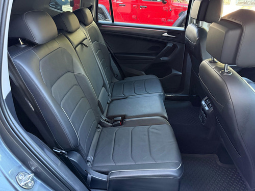 Volkswagen Tiguan 2.0 Tsi R-Line Dsg7