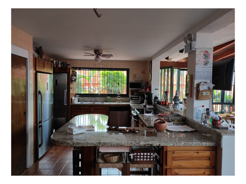 Imagen 16 de 20 de Venta De Casa En Lomas De La Lagunita