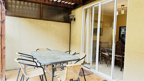 Casa En Arriendo En Pucón