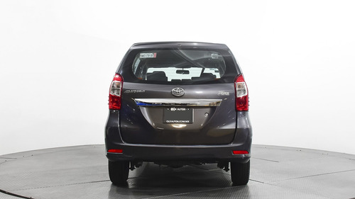 Imagen 5 de 15 de Toyota Avanza 2016 1.5 Premium At