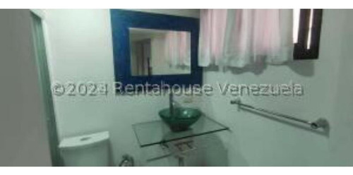 #25-3692 Cómodo Y Moderno Apartamento En Los Palos Grandes