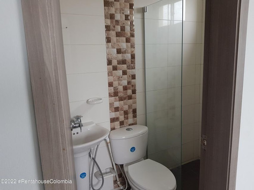 Imagen 12 de 19 de Apartamento En Ciudad Jardin Rah Co: 22-2577