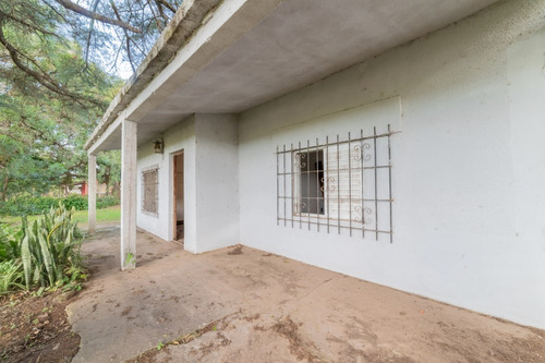 Casa 3 Dormit. Con Amplio Terreno En Bº Los Conquistadores - Sauce Viejo