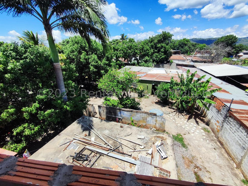 José Trivero Vende Hermosa Casa Ubicada En Barquisimeto