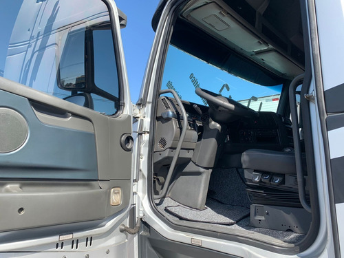 Imagem 16 de 20 de Volvo Fh 460 Globetrotter 6x2 Ano 2012 Ishift Unico Dono