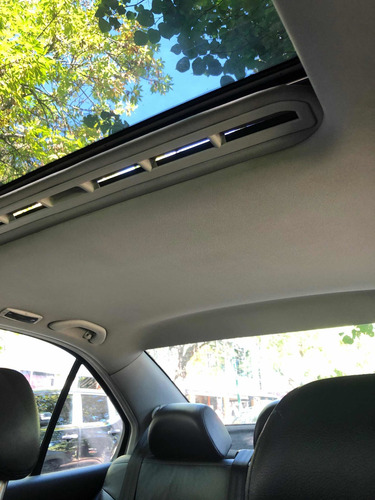 Volkswagen Bora 1.8t Highline T 180cv Cuero 2011