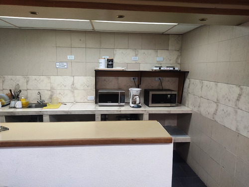 Imagen 15 de 16 de Cubiculos Oficinas En Alquiler Centro Comercial Libertador