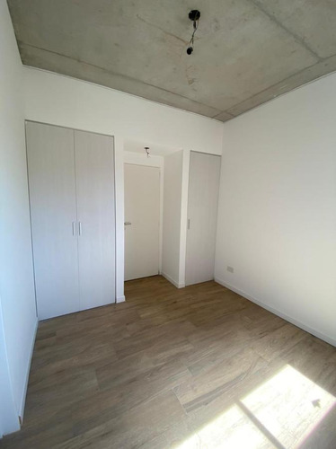 Departamento - Victoria Con Terraza Propia Y Cochera Propia