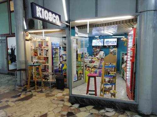 Local En Venta En Congreso