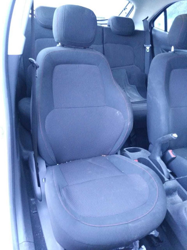 Sucata Chevrolet Onix 1.4 2015/2015 Ltz Retirada De Peças