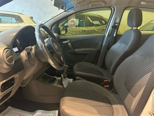 Fiat Palio 1.4 MPI ATTRACTIVE 8V FLEX 4P MANUAL