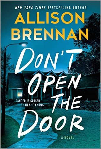 Book : Dont Open The Door A Novel (regan Merritt Series, 2)