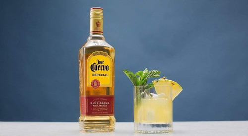 Imagen 3 de 5 de Tequila Jose Cuervo Especial 990 Ml