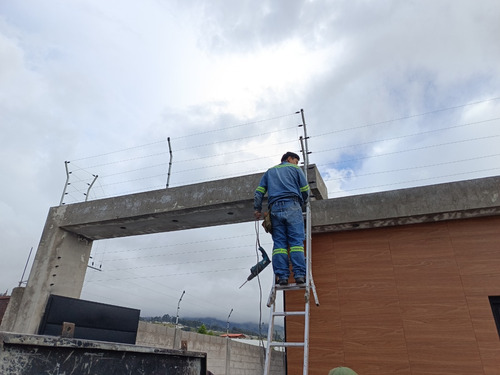 Cerco Electrico Con App Llamada A La Policia Con Camara Ip