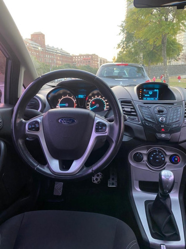 Ford Fiesta 1.6l Se Plus 2013
